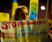 sanctions diamond prices